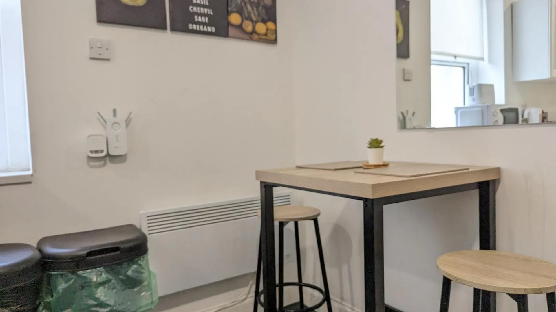 Serene 1 Bedroom Flat In Roath Cardiff