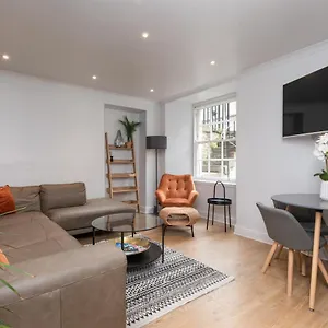 The Meadows Apartment Edinburgh